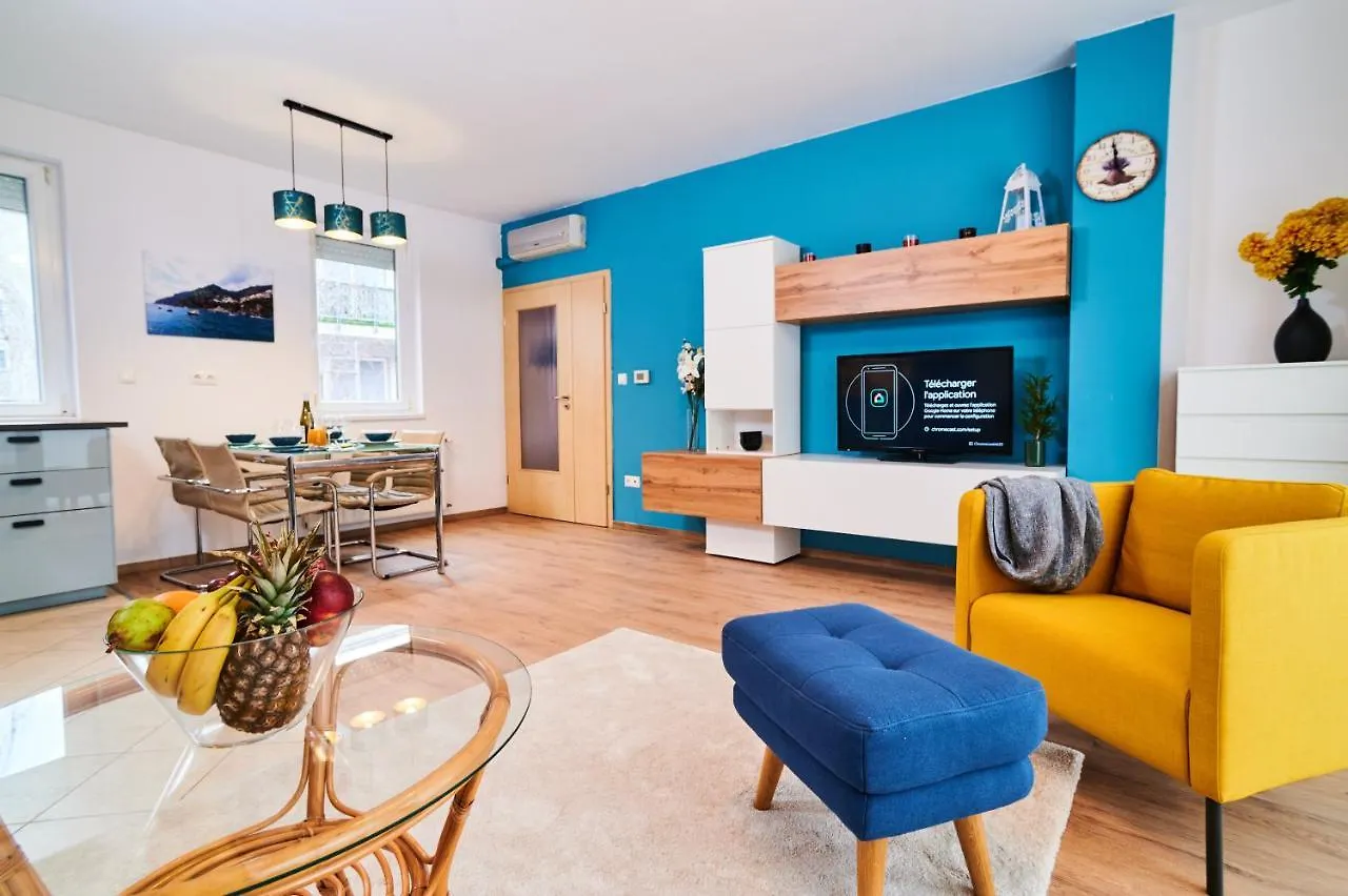 Appartamento Feel Home Deluxe Corvin # Free Parking # Ac # Elevator Budapest